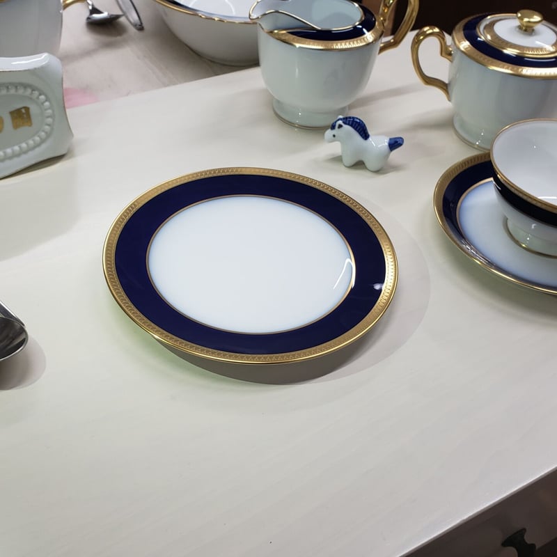 大倉陶園 瑠璃片葉金蝕 17cmパン皿 1枚 | つちや陶器店