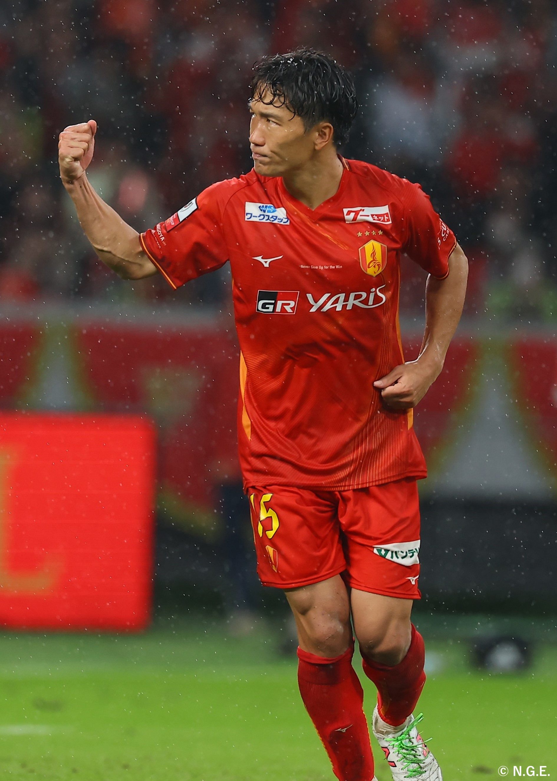 HATTRICK（ハットトリック）-選手の想いをファンへ届ける公式