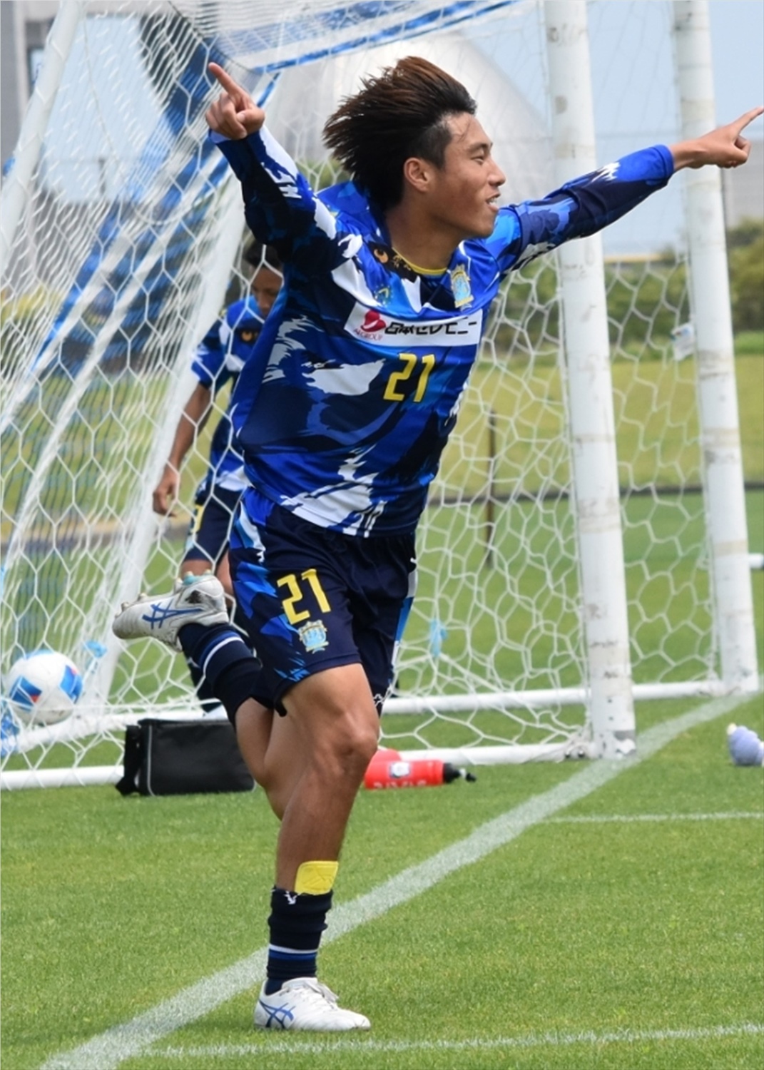 HATTRICK（ハットトリック）-選手の想いをファンへ届ける公式