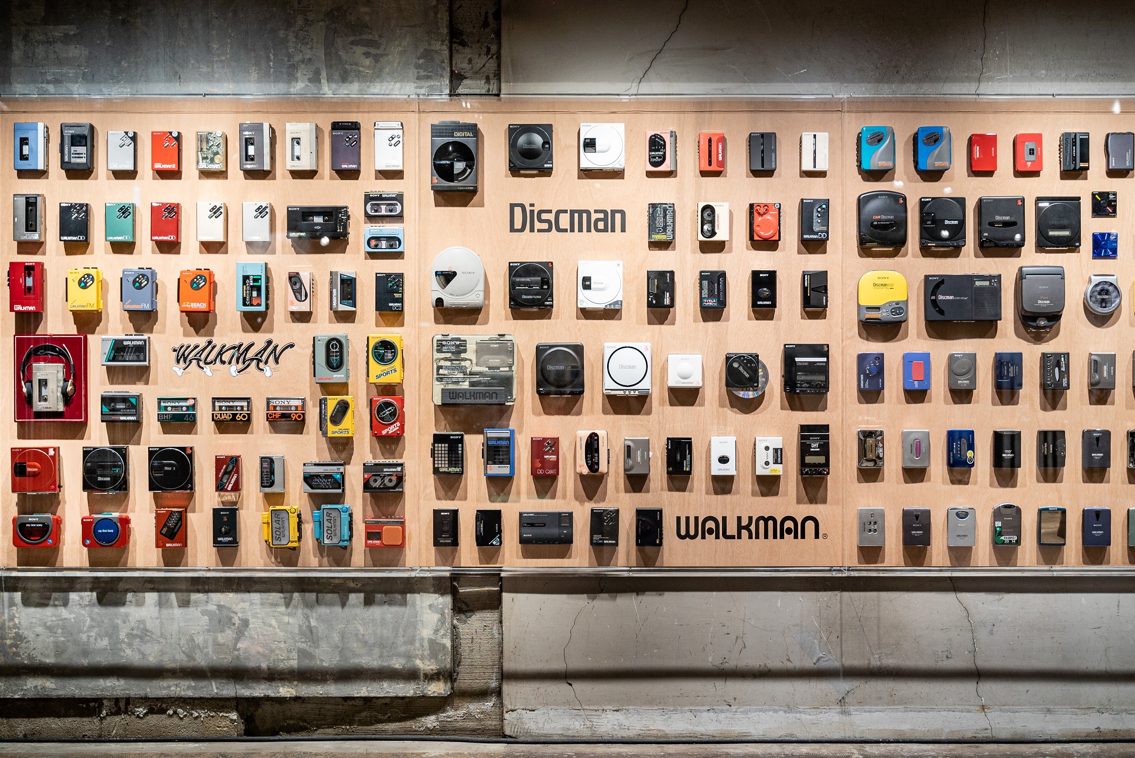 ウォークマン」が歩き出して40年！銀座の中心で音楽を語ろう｜ニュー