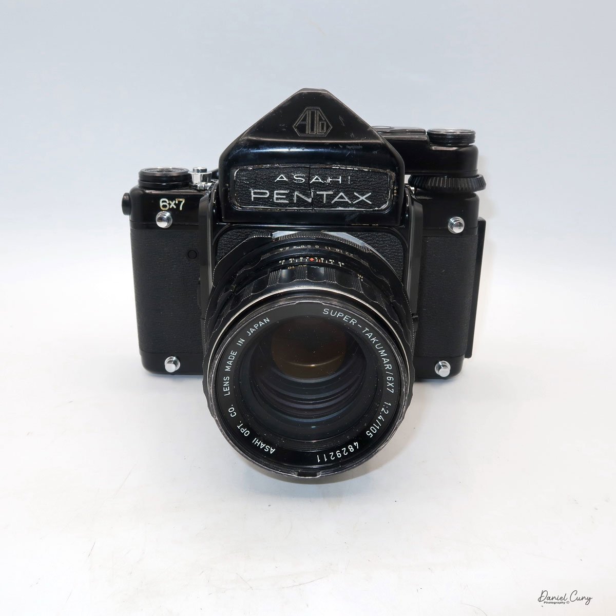 Asahi Pentax 6x7 — Concert and travel photographer with the
