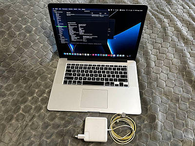 6729720400_w400_h400_noutbuk-