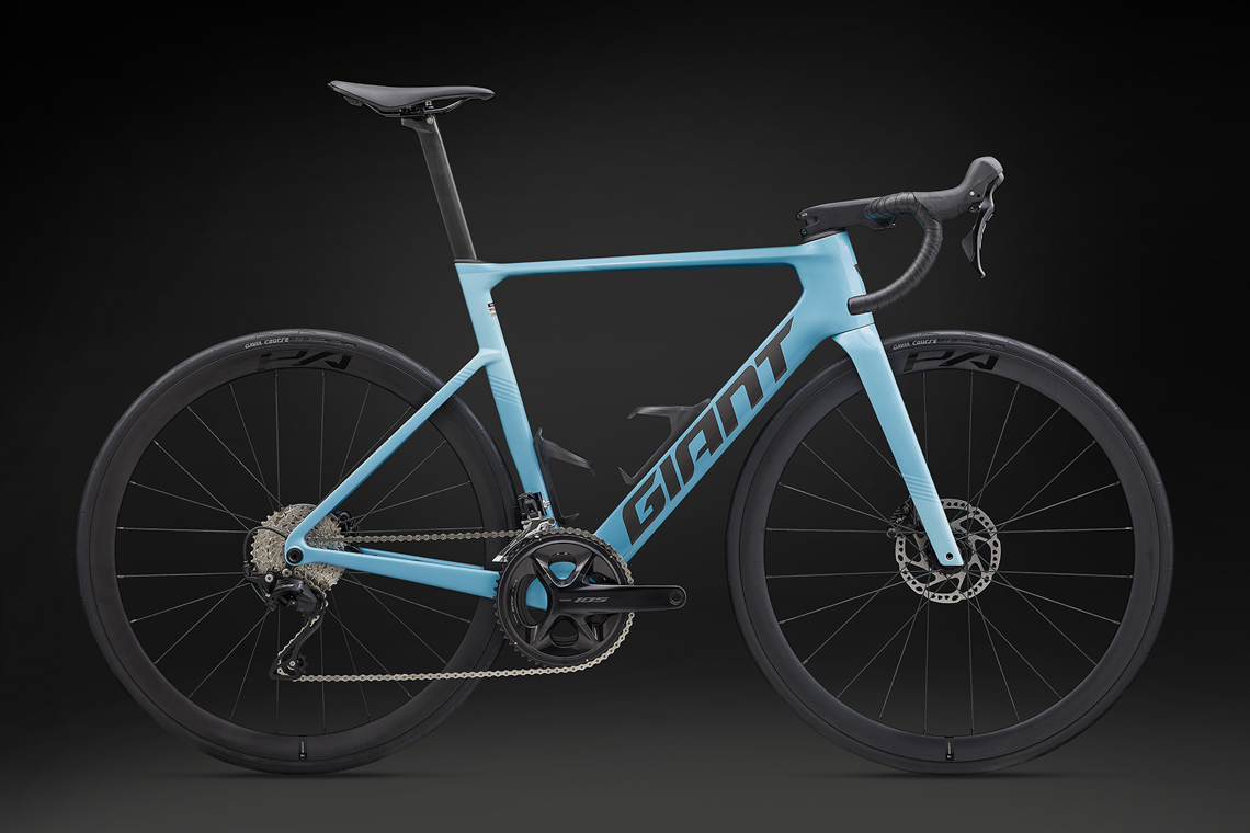 万能性を磨き上げた究極のエアロロードバイク 第4世代「PROPEL