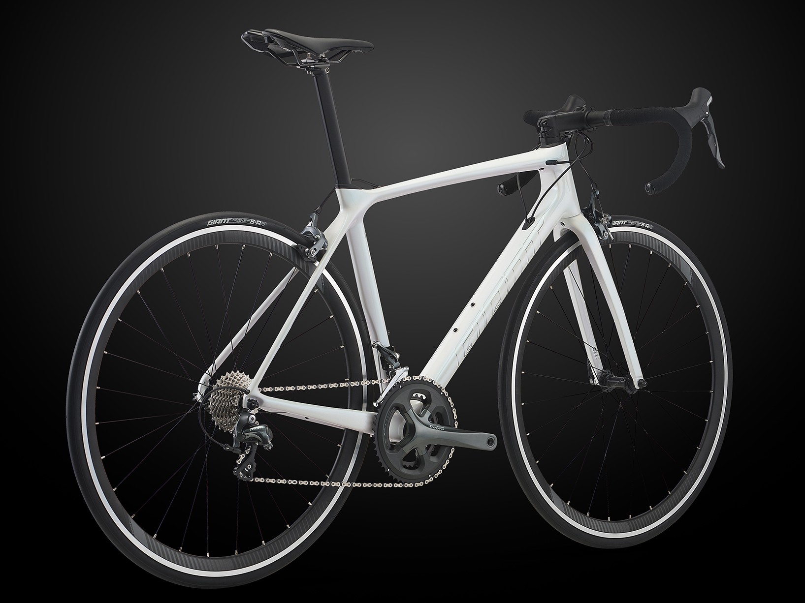 TCR ADVANCED 3 LTD：リムブレーキ仕様最終型 (第9世代) のTCRを国内