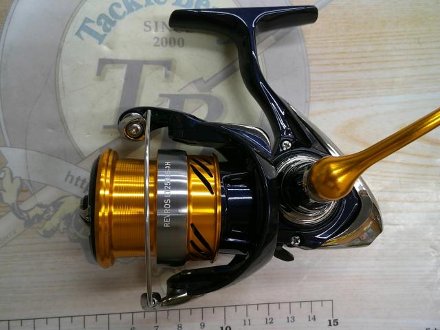 24レブロス LT2500S-XH｜＠ベリーネット 日本最大新品中古釣具WEBショップ