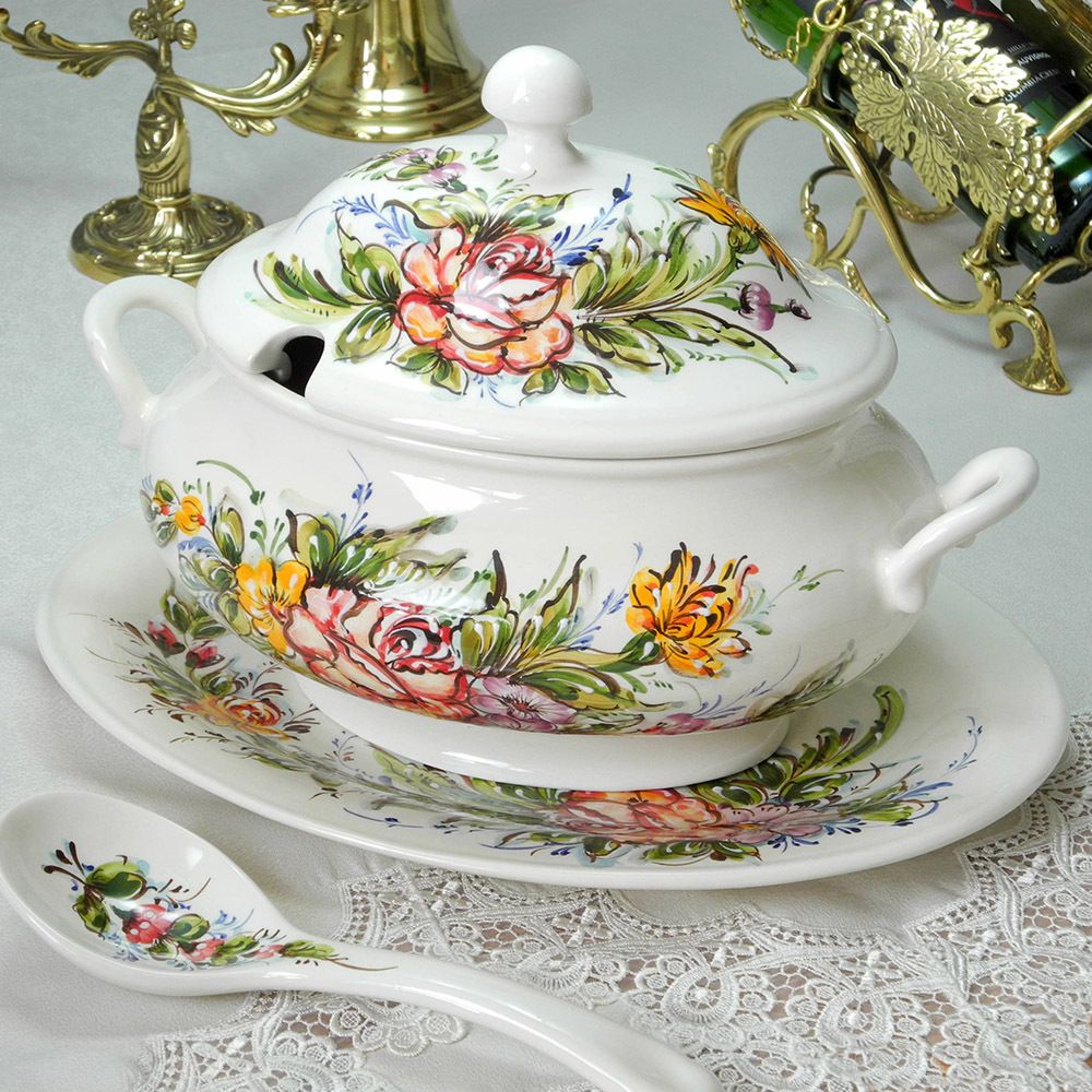 ポルトガル製 陶器 バラ 花柄 手描き ツゥリーン スープ 入れ 蓋つき