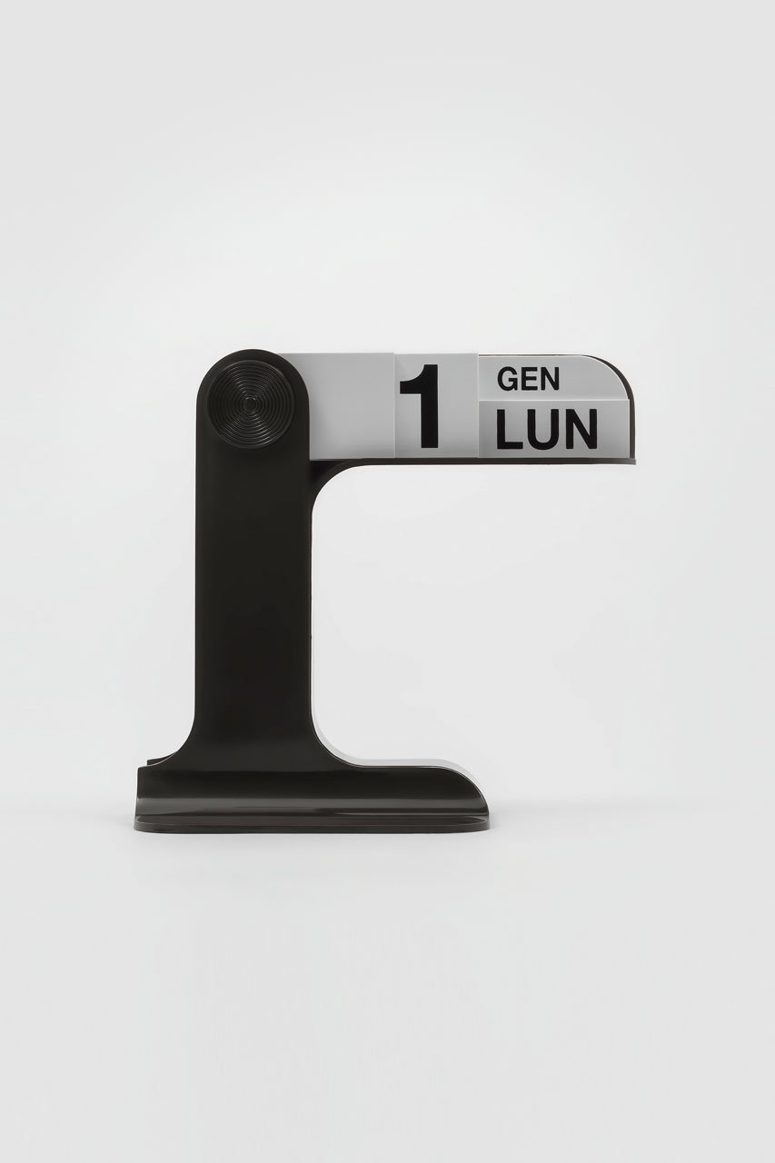 DANESE(ダネーゼ)｜カレンダー TIMOR【メーカー取り寄せ】/ブラック の