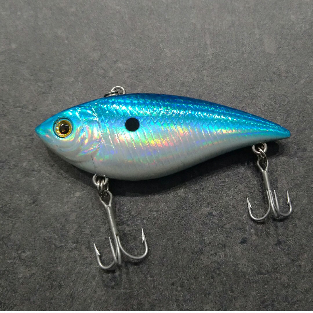 E】未使用 ルアー ブラックバス シーバスの通販 by shop｜ラクマ