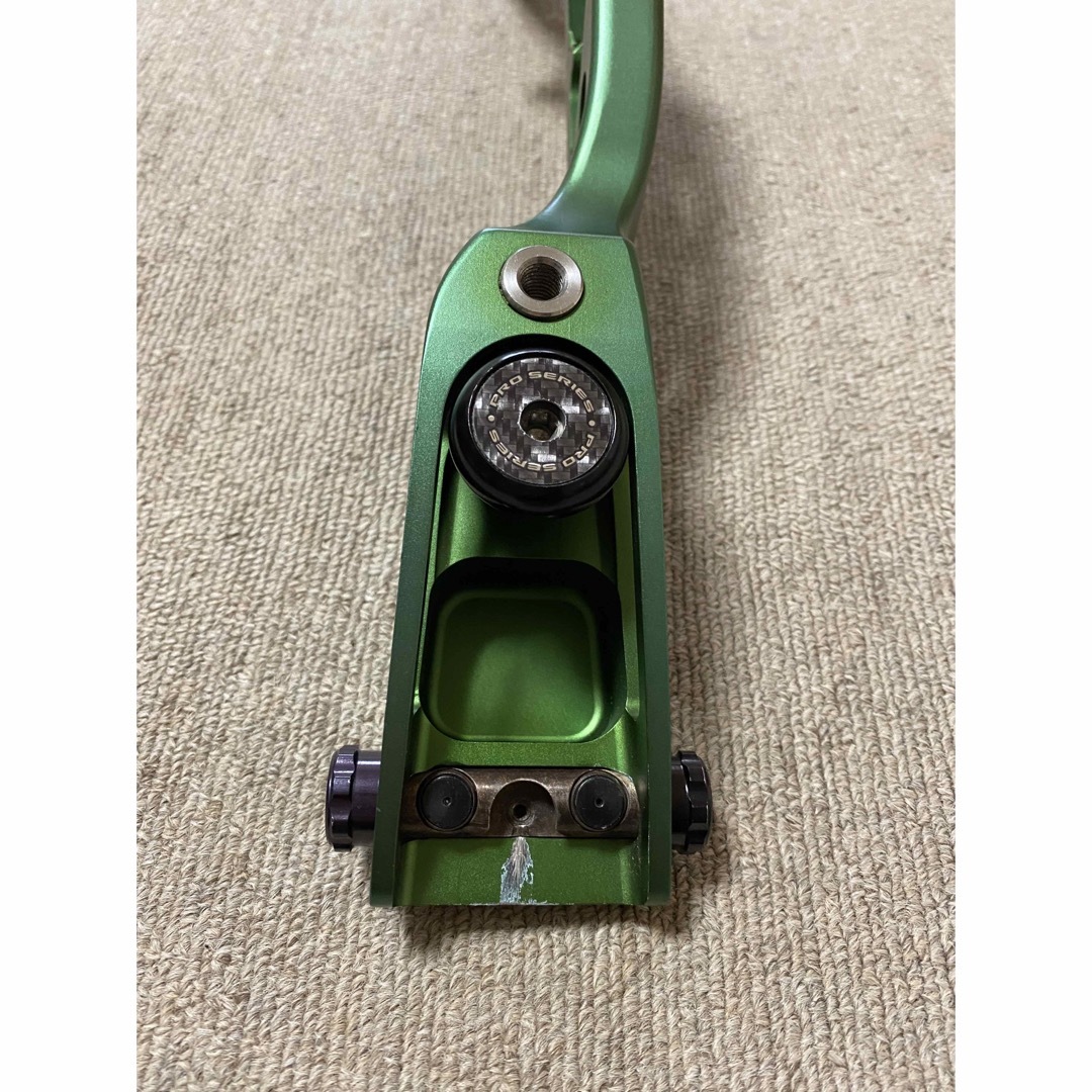 アーチェリー ハンドル ホイットの通販 by みーちゃん's shop｜ラクマ