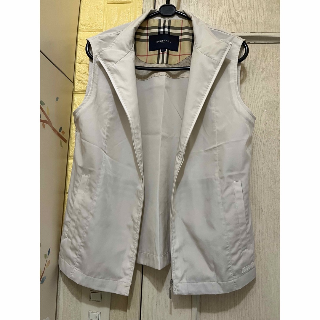 BURBERRY - 【美品】BURBERRY GOLF ベスト レディースMサイズの通販 by