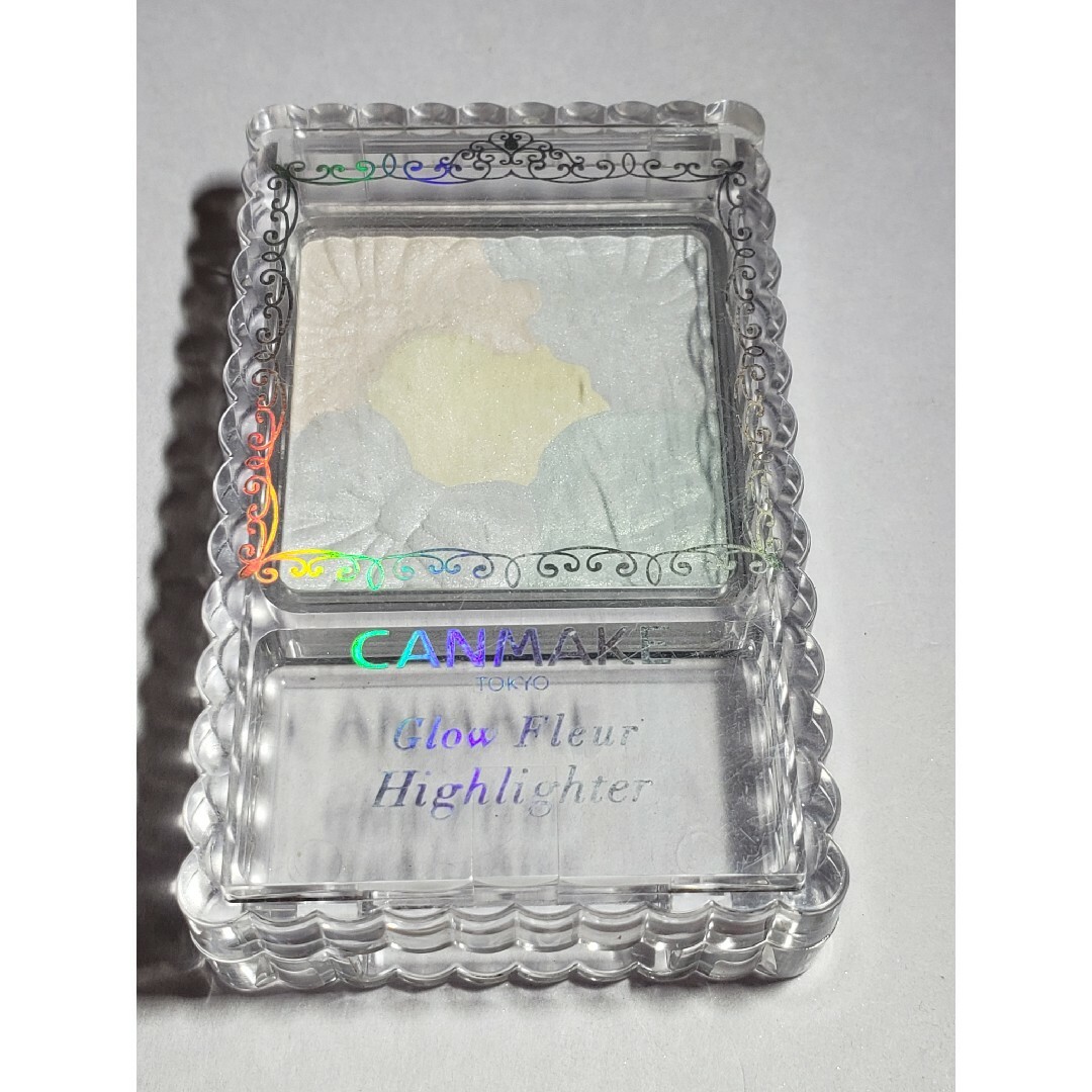 CANMAKE - CANMAKEキャンメイク グロウフルールハイライター 03