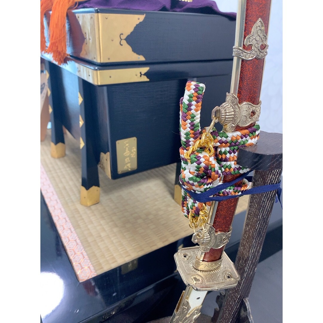 五月人形・兜(白檀威)＋太刀弓揃え、名工六代目 平安甲庄作