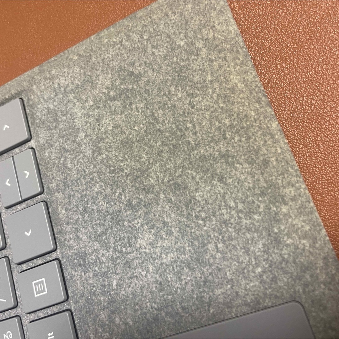 Microsoft - Surface Pro 5 i5/256GB/8GB タイプカバーの通販 by