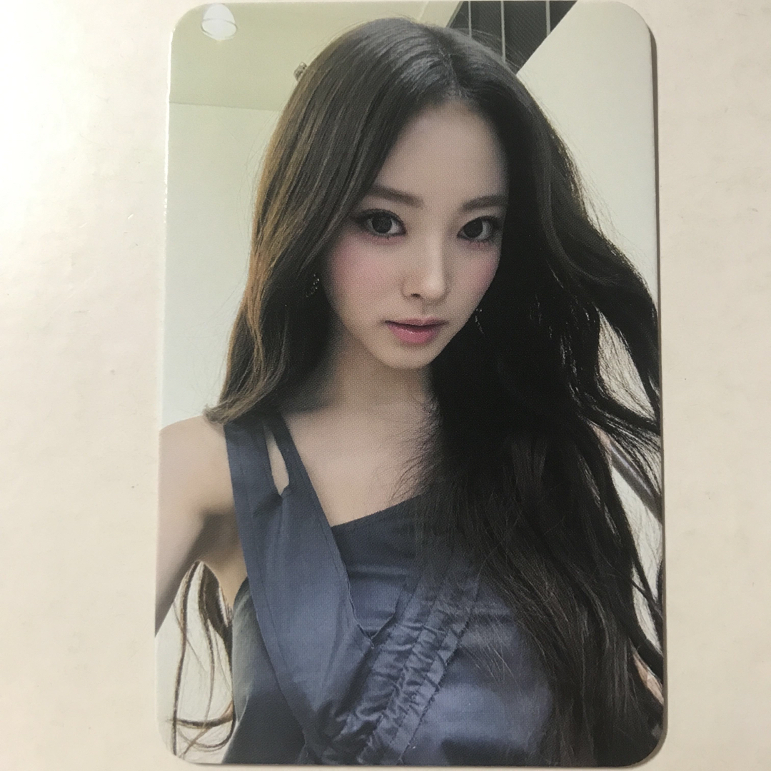 MEOVV アンナ DMM トレカの通販 by よう｜ラクマ