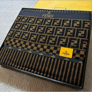 FENDI（タオルケット）のフリマアイテム一覧