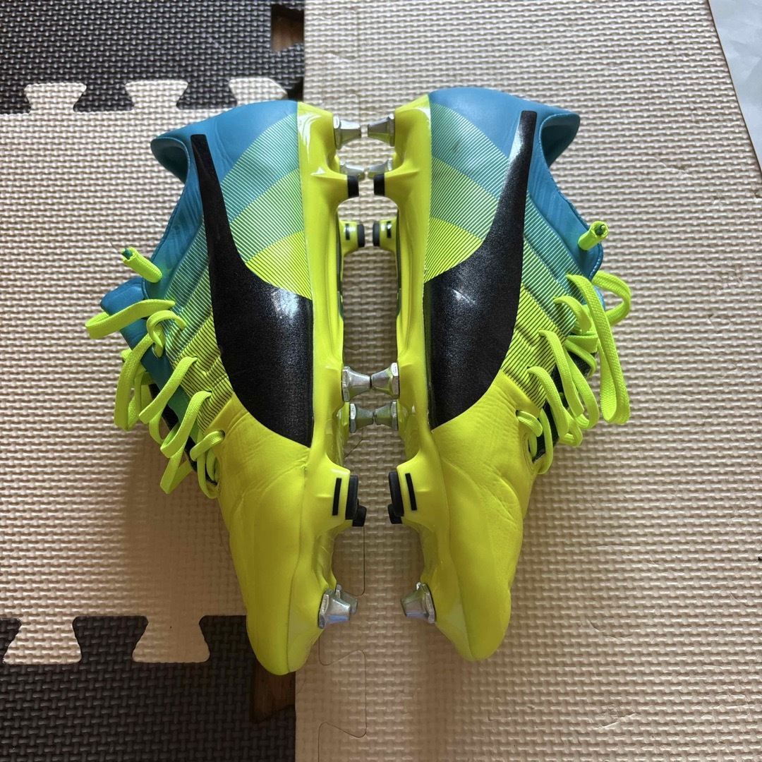 プーマサッカースパイク エヴォパワーSGの通販 by みおs shop｜ラクマ