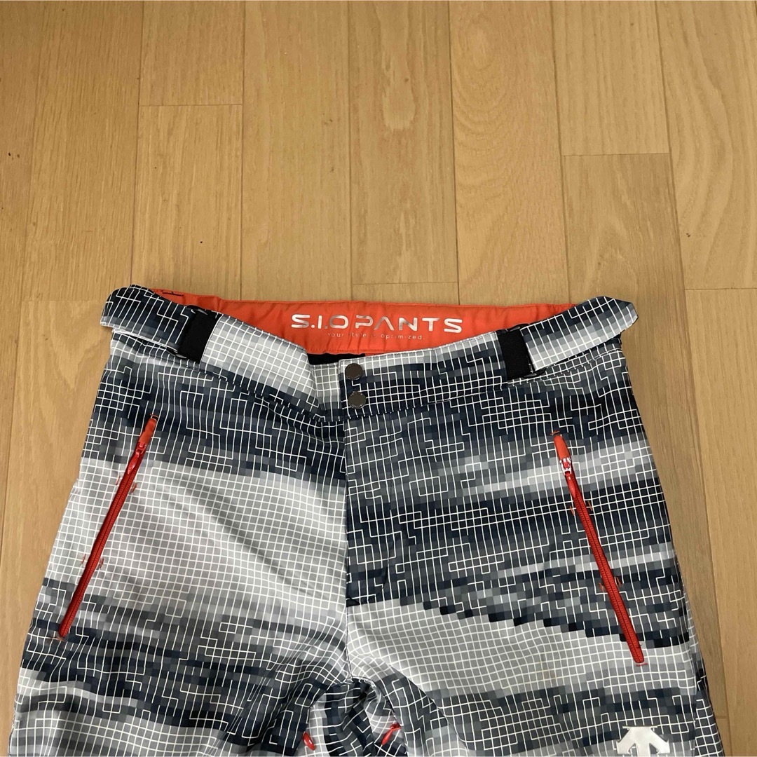 DESCENTE - デサントDESCENTEスキーウェア 上下セット デモチーム 中古