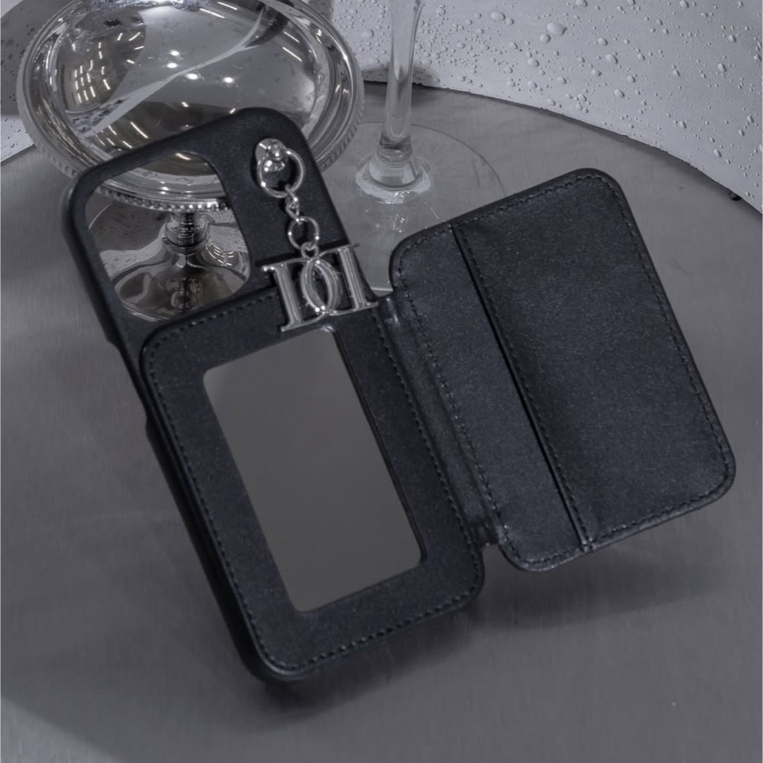 Darich - キルティングミラーDDチャームiPhoneケース SAX iPhone17pro