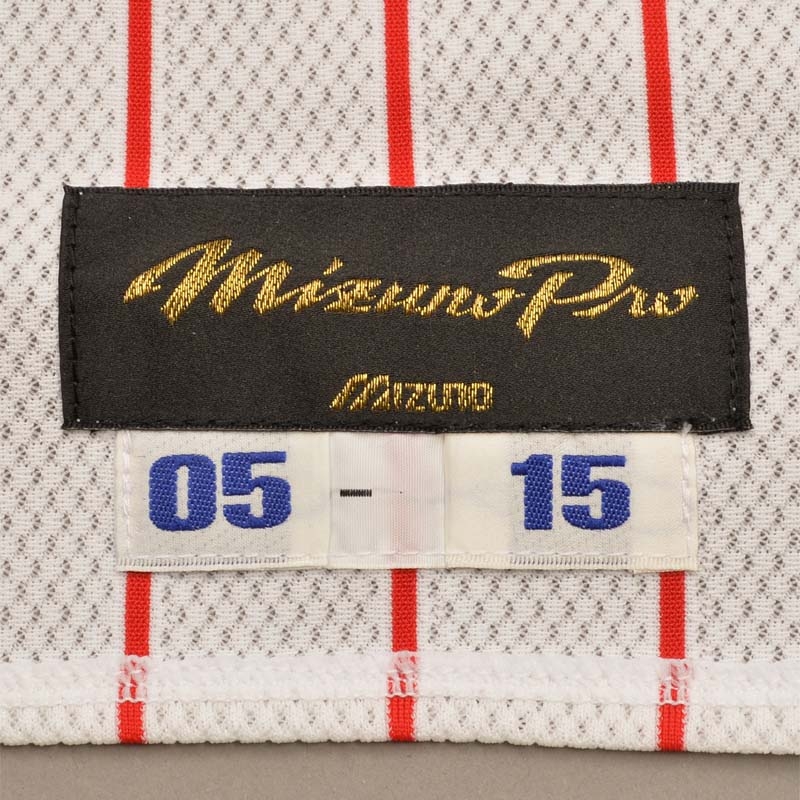 広島東洋カープ 黒田博樹投手 “2005 最多勝” 直筆サイン入り 復刻