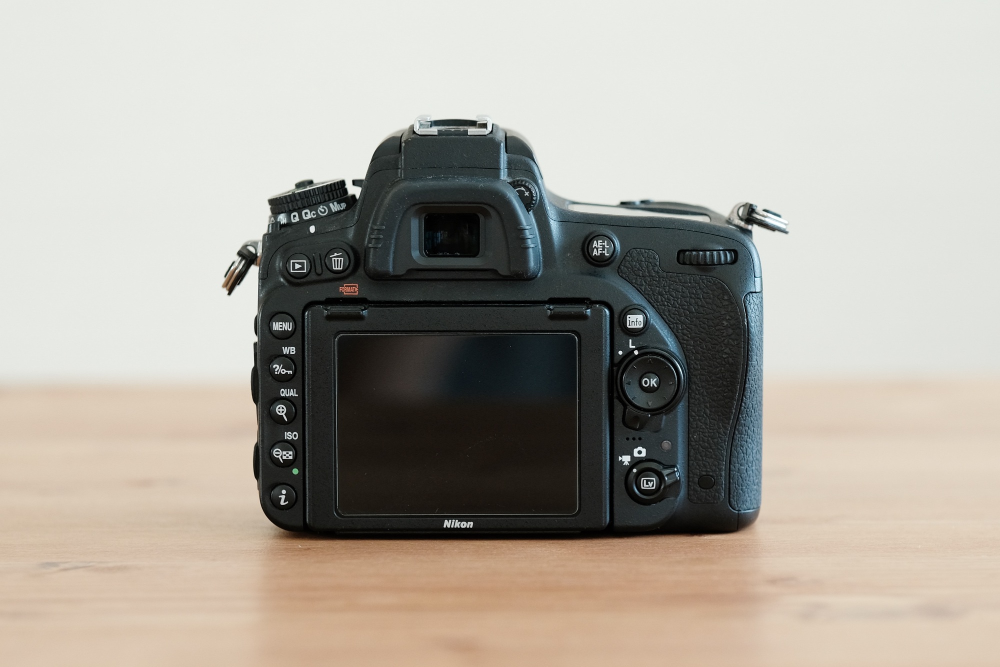 Nikon D750を徹底解説。作例からおすすめレンズまで | ONE SCENE（ワン