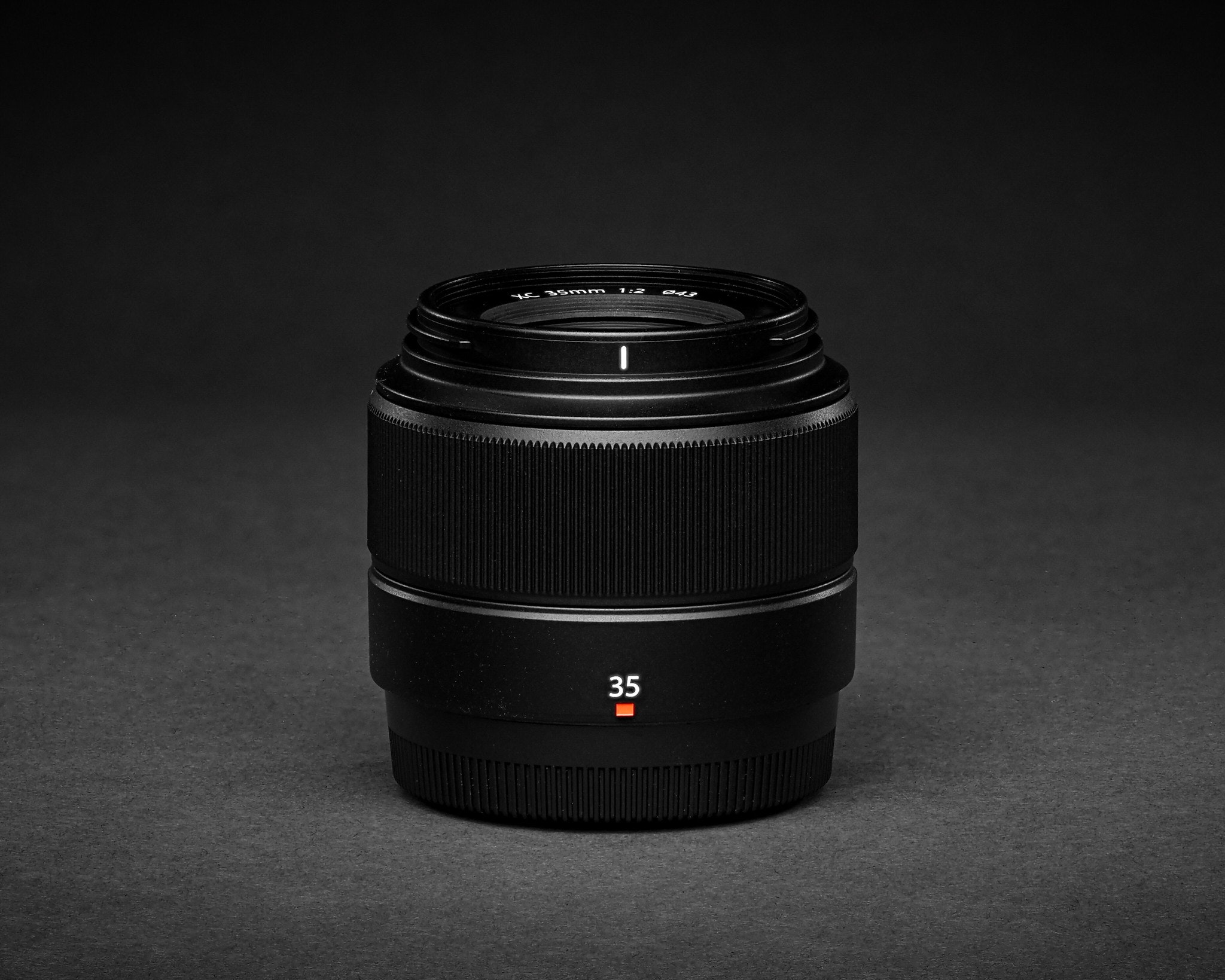 FUJIFILM XC35mmF2を徹底解説。作例からレビューまで | ONE SCENE