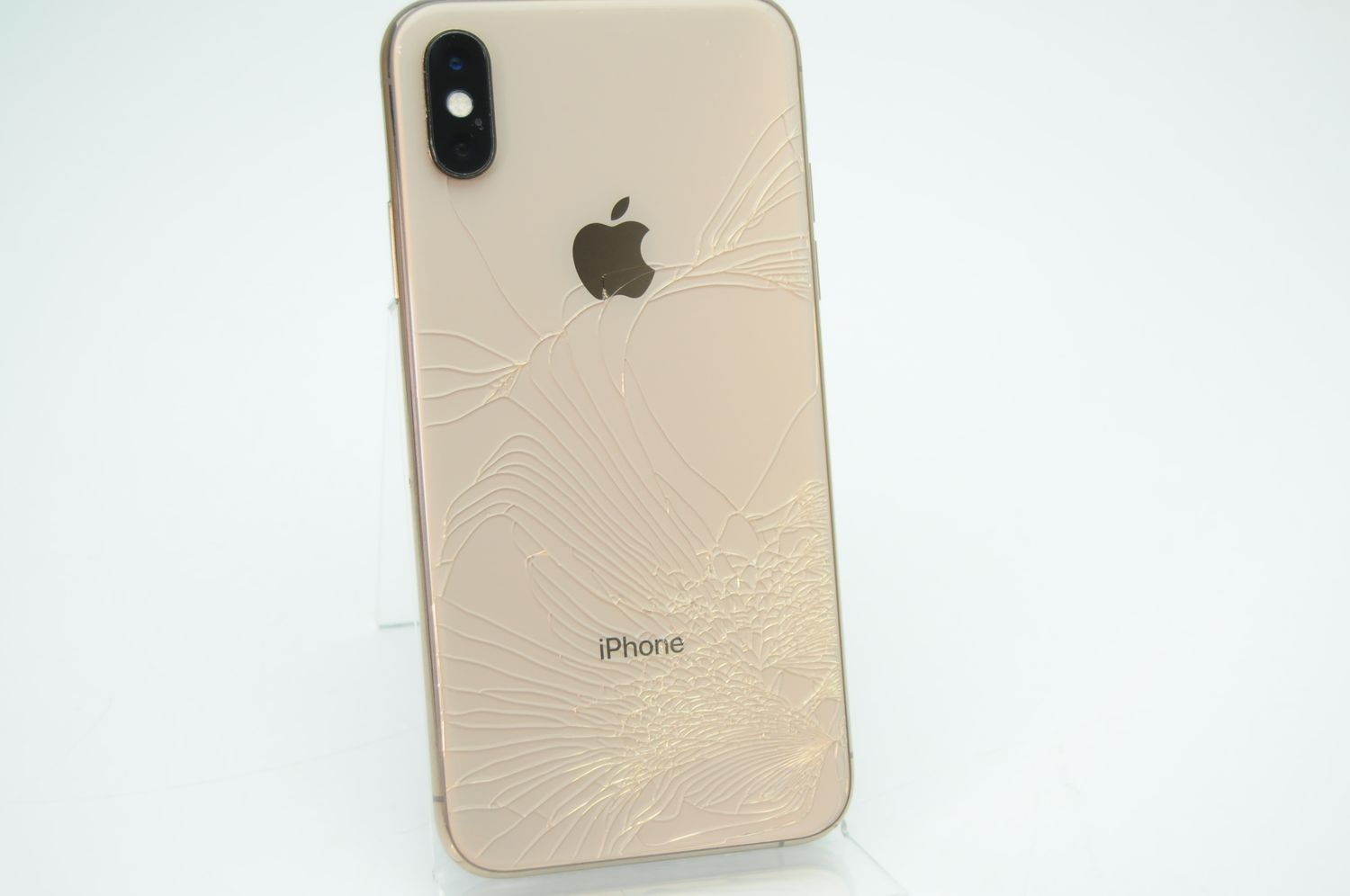 ムスビー｜ジャンク（動作可）液晶美品＊docomo SIMフリー iPhone XS