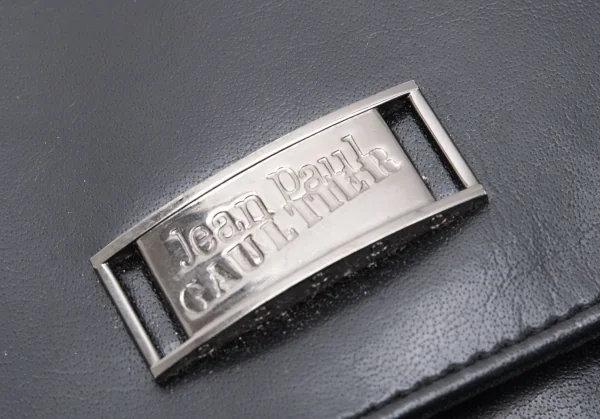 ジャンポールゴルチエJean Paul GAULTIER フェイクレザーメタル