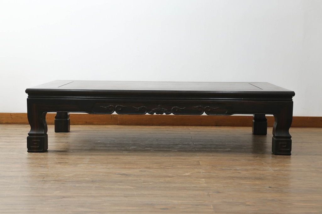 高級黒檀テーブル彫刻座卓 【アンティーク】黒檀？ 無垢材 木彫り