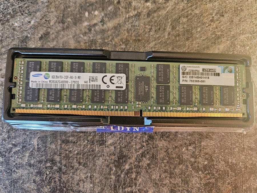 Samsung 16GB DDR4 ECC RDIMM 2133MHz PC4-2133P S.. | Köp på Tradera