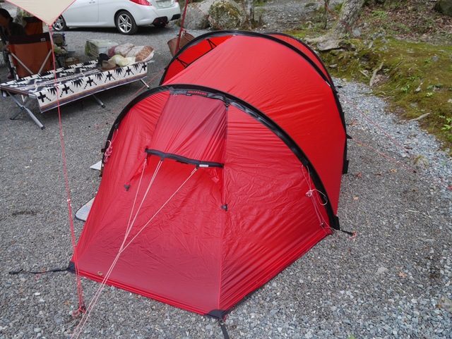 テント、ヒルバーグのススメ。後編 ～ナロ3GT 詳細編～│プジョーで