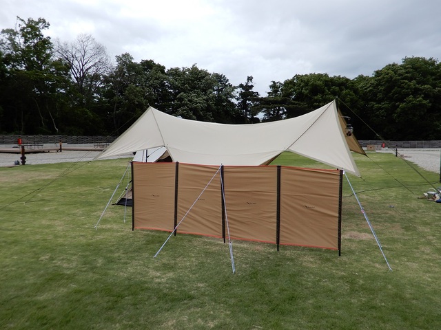 デイキャンプが楽しくないわけがない:サイトを快適な空間にするtent