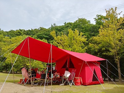 奥さんとラブラブならキャンプも人生も10倍楽しい！:コールマン120