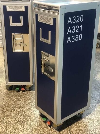 エアラインの機内搭載ミールカート（ハーフサイズ）新品