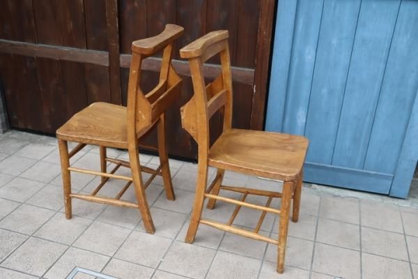 値下げ/アンティークのチャーチチェア2脚セットです。クラシカルな