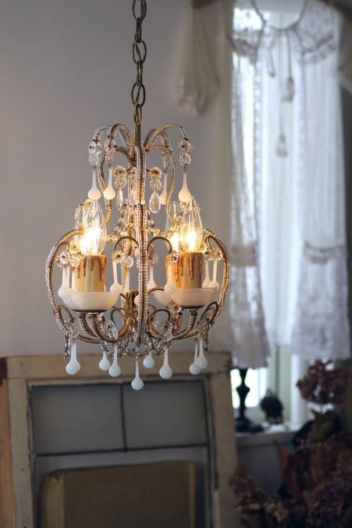 974レア！フランスアンティークホワイトオパリン ビーズフレーム4灯