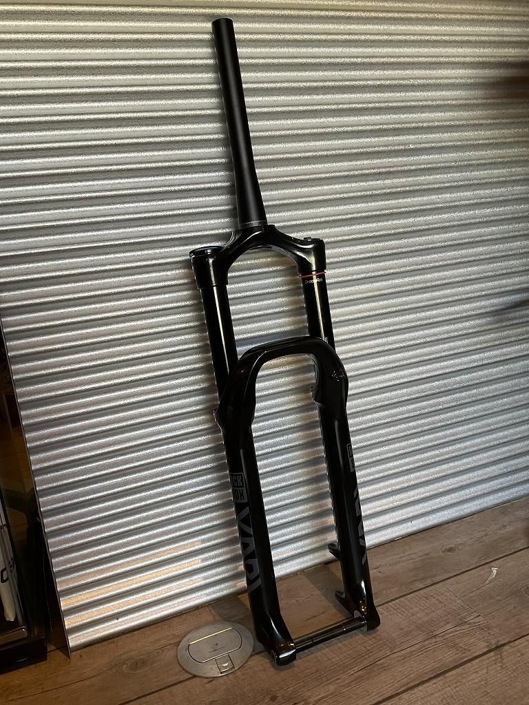 RockShox [ YARI RC 29