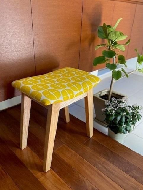 スツール 木製 北欧 チェア あさがおイエロー - 豆椅子とスツールの店