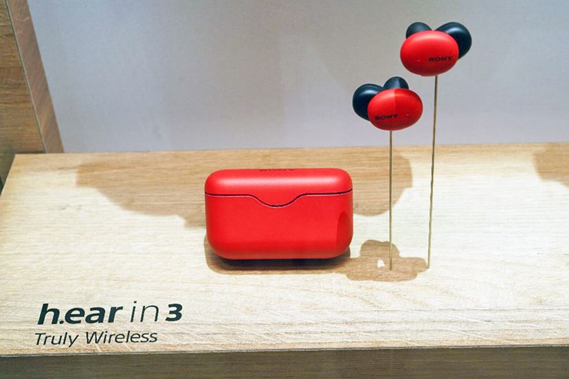 IFA2019】ソニーh.earシリーズから完全ワイヤレス登場。ネックバンド型