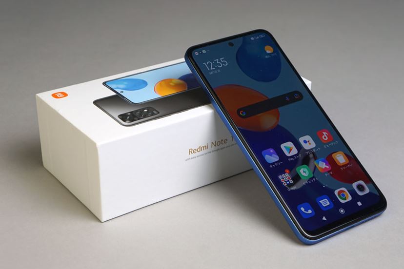 高機能有機ELディスプレイ＆クアッドカメラ搭載で24,800円。シャオミ