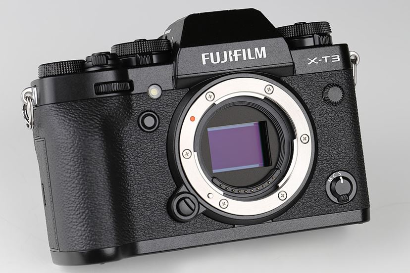 PR]富士フイルムの最新ミラーレスカメラ「X-T3」の3大進化点に迫る