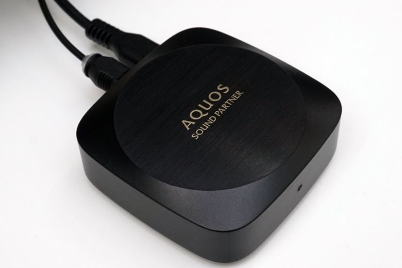 ウェアラブルネックスピーカーに本命登場!? シャープ「AN-SX7A」速攻