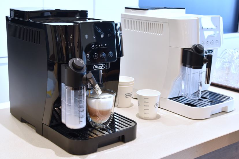 フワッフワ泡の本格カプチーノがワンタッチで！ 人気No.1の全自動