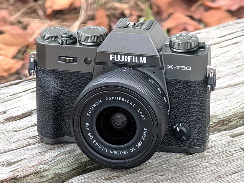 富士フイルム「X-T30 III」最速レビュー！ 写真を撮る楽しさを味わえる