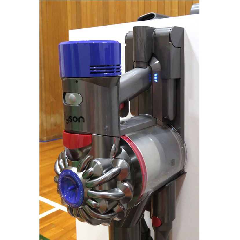 最長40分！ ダイソン新コードレスクリーナー「V8」は静かなのに長時間