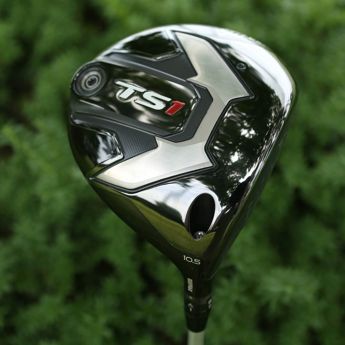 軽く振っても“棒球”で飛ぶ！ タイトリスト「TS1」ドライバーを試打