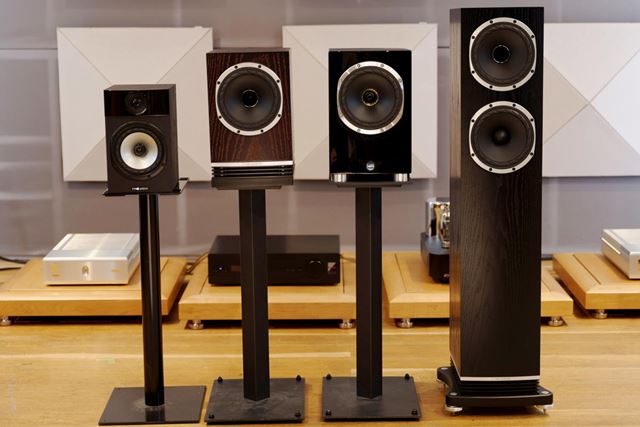 FYNE AUDIO F501 [ピアノグロス・ブラック ペア] 価格比較 - 価格.com