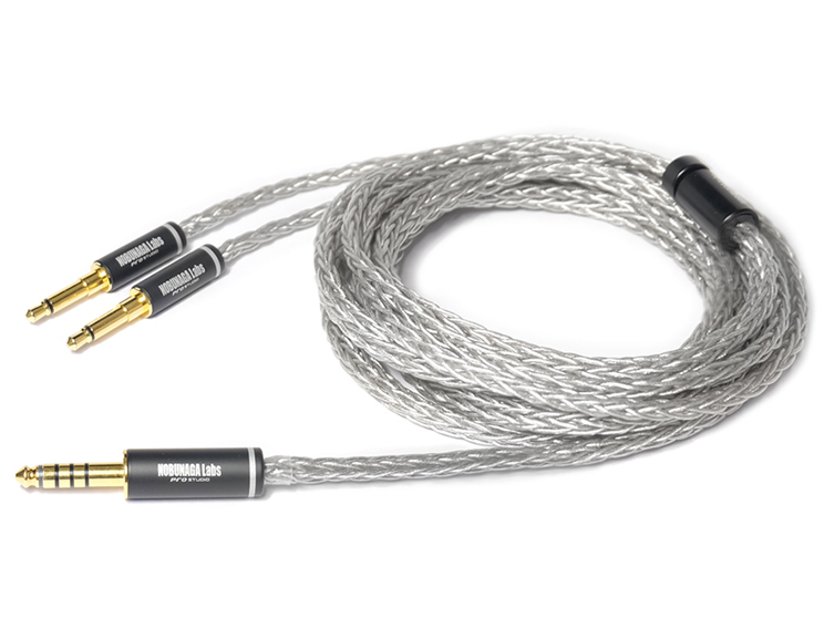 アンプ側プラグ形状:4.4mmバランス(5極)のイヤホン・ヘッドホン用リ