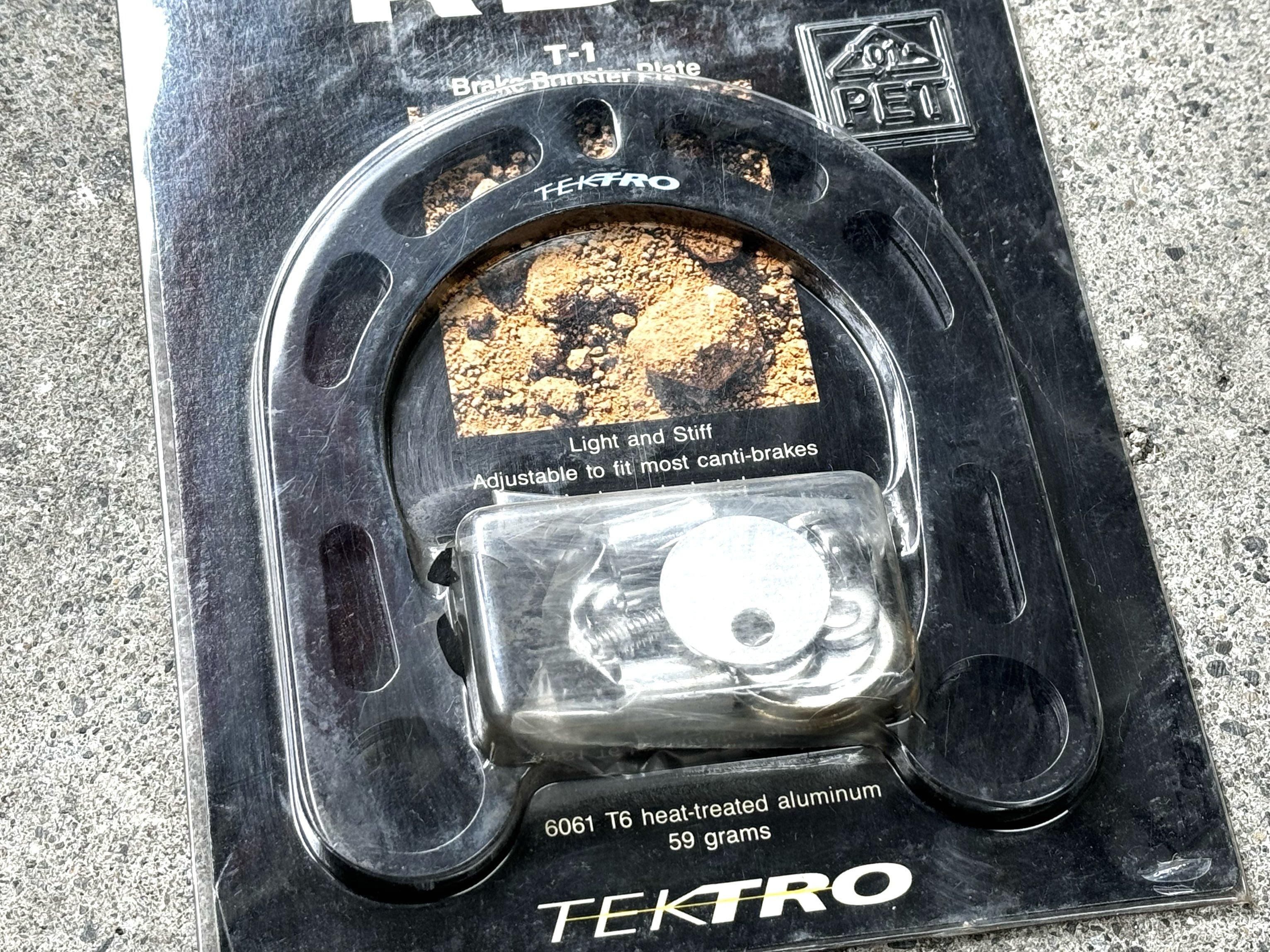 Tektro ブレーキブースター ブラック