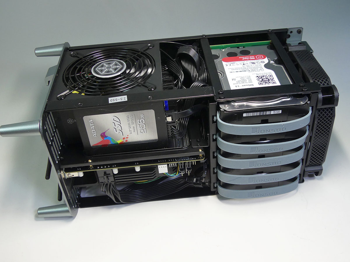 3.5インチベイ×5搭載のPCケース「JONSBO N1」と「TrueNAS SCALE」を