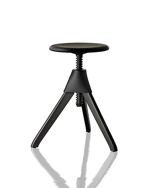 受注商品】トム＆ジェリー ロースツール オールブラック | MAGIS